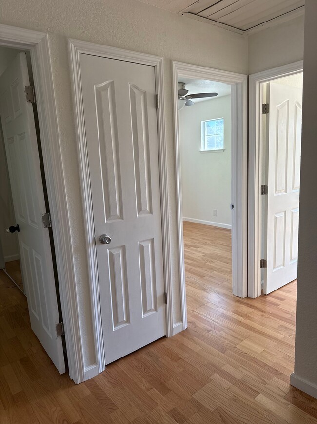 Photo - 8247 Derbyshire Cir