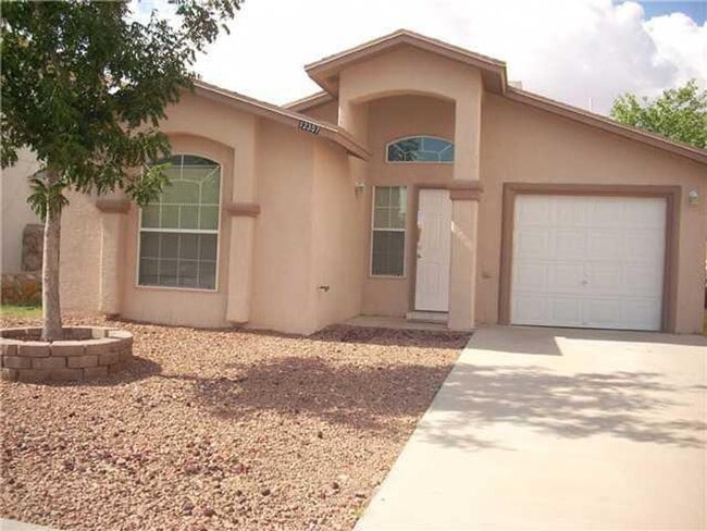 Building Photo - 12357 Tierra Inca Dr