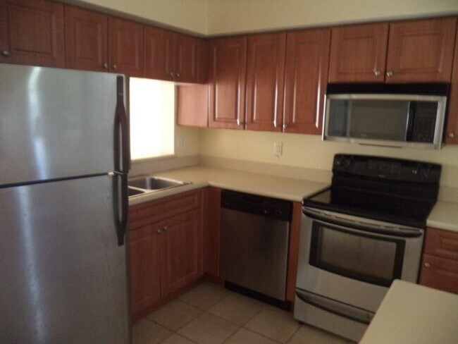 Photo - 8331 Bernwood Cove Loop