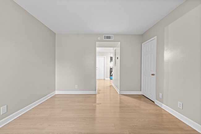 The Pointe at White Oak