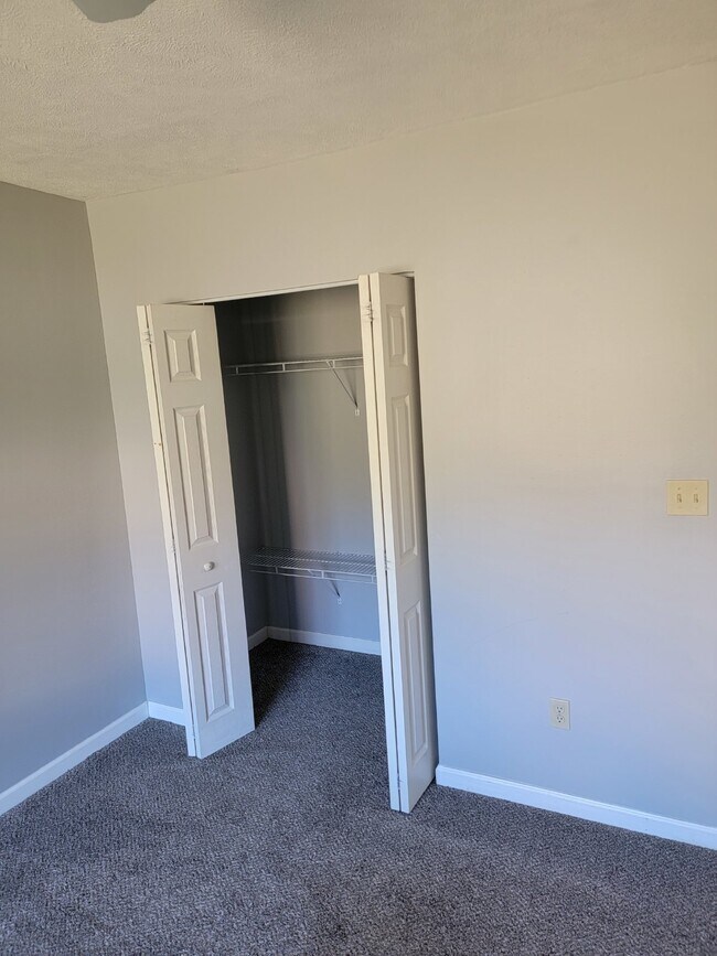 801 Wingate Dr