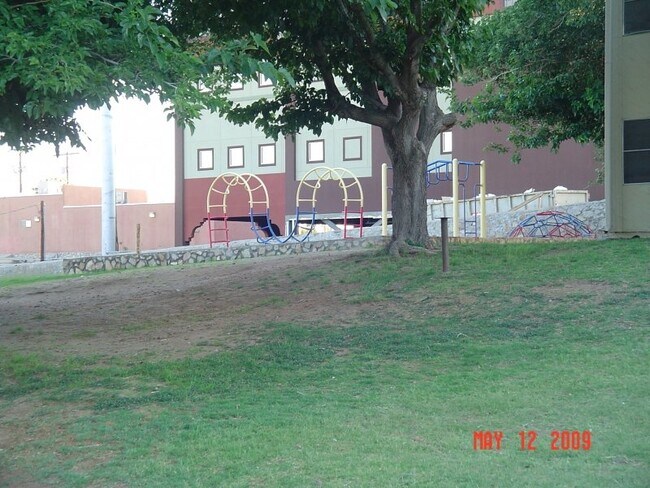 Photo - 1222 Giles Rd Unit #1222
