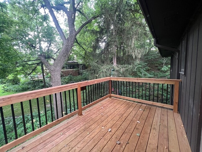 Photo - 3807 Maquoketa Dr