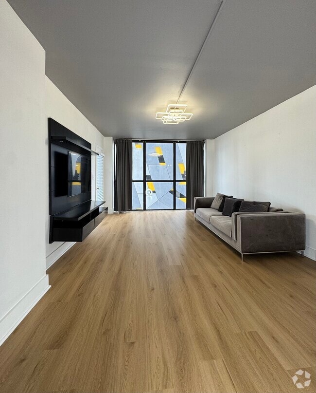 Building Photo - 1280 W Peachtree St NW Unit 903 Rental