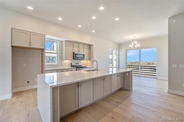 Photo - 2643 Nicholas Wy