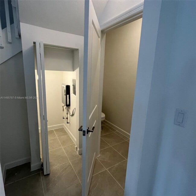 Photo - 16275 SW 292nd St