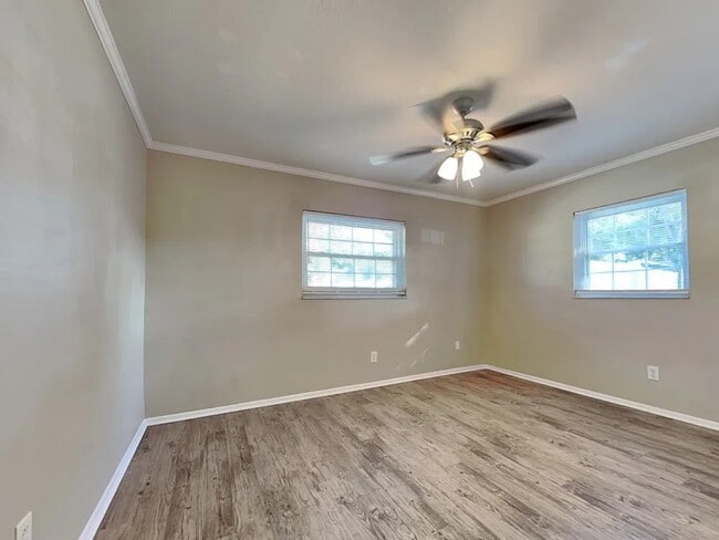 Photo - 109 Valley Cir