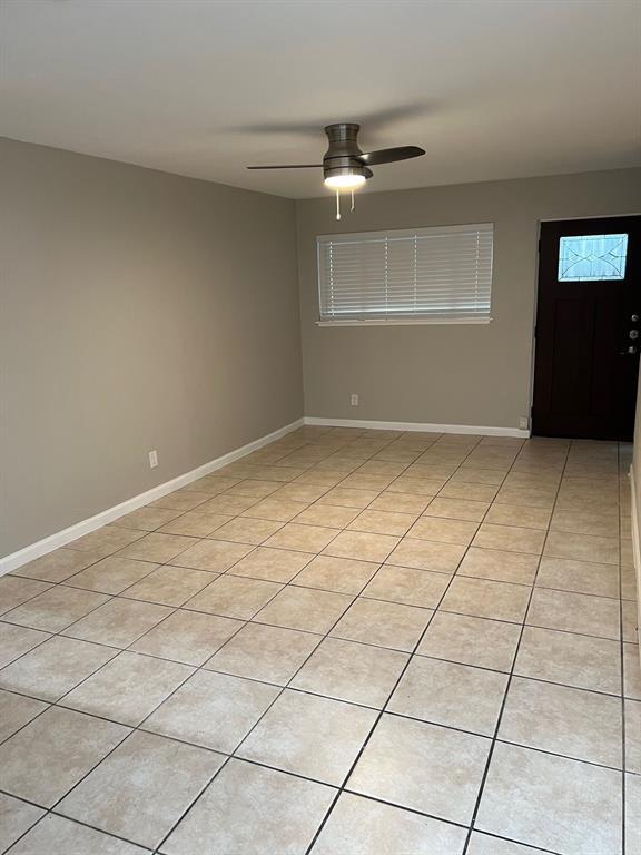 Photo - 2413 Leon St Unit 103