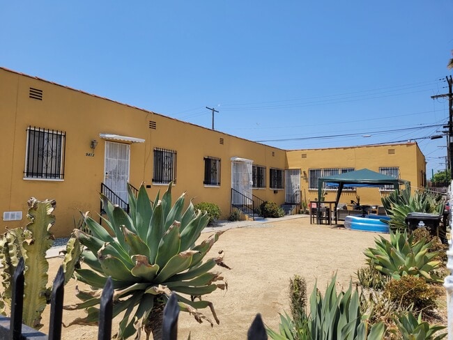 Building Photo - 9417 S Normandie Ave Unit 9417