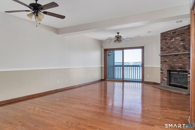 Photo - 86 Cove St Unidad A