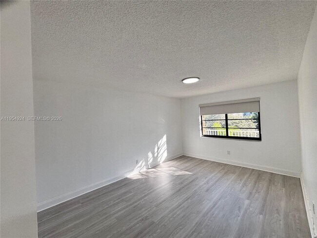 Photo - 9301 SW 92nd Ave Unit A320