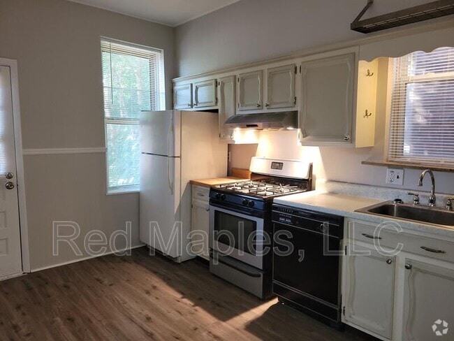 Building Photo - 6443 Idaho Ave Rental