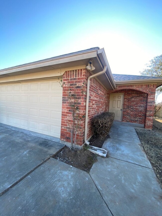 Building Photo - 1505 Karen Ct Unit A Rental