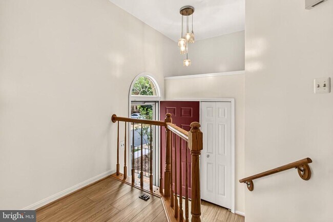 Photo - 14637 Stream Pond Dr