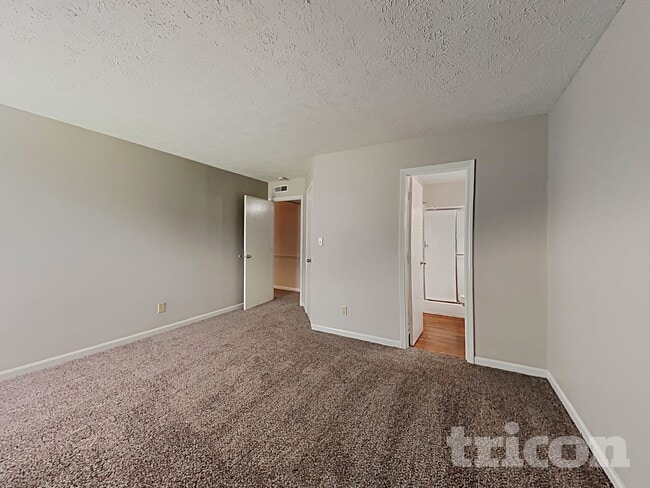 Photo - 572 San Ricardo Dr