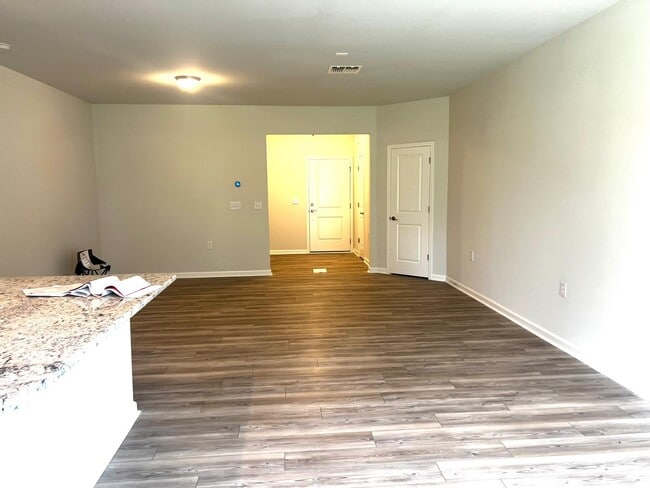 Photo - 1003 Blissful Waters St