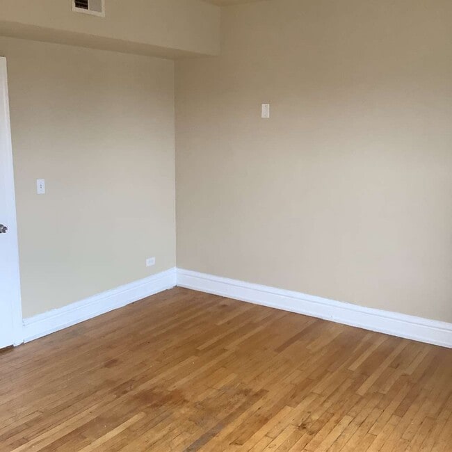 Photo - 5518-20 W Jackson Blvd