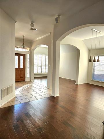 Photo - 1433 Woodmont Dr