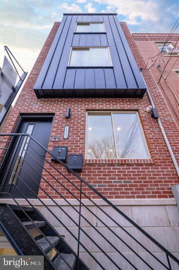 Building Photo - 2022 N 3rd St Unit 2 Rental