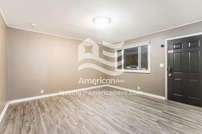Photo - 2022 Bergan St