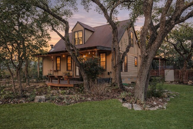 Photo - 60 Canyon Creek Dr