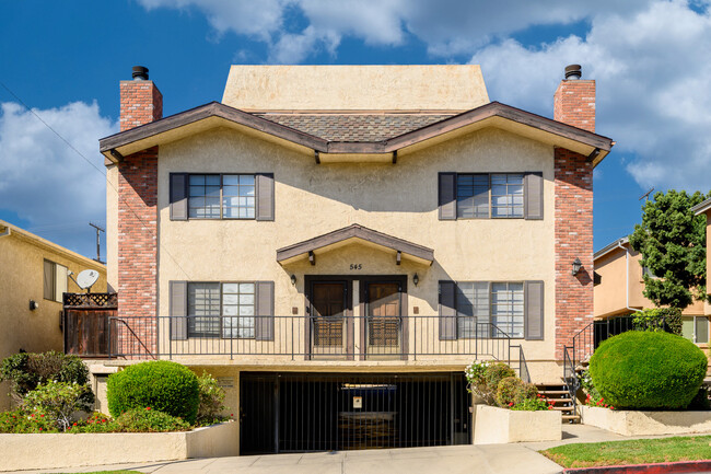 Photo - 545 E Cypress Ave Townhome