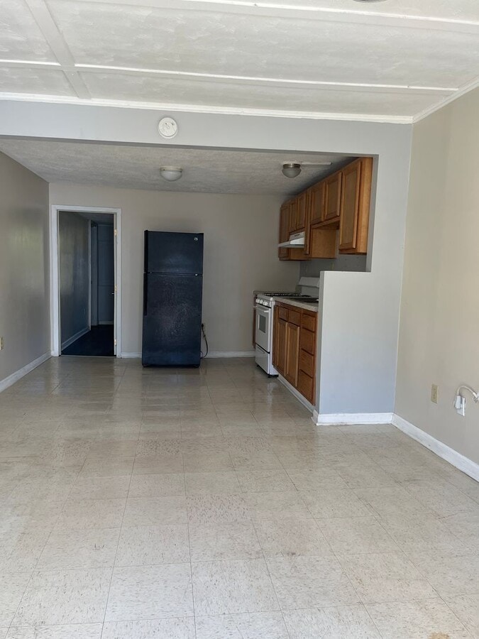 Photo - 110 Conrad Ct Unit B