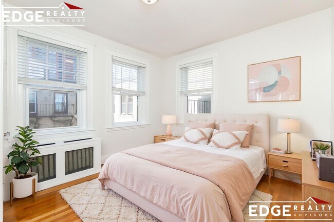 2001 Commonwealth Ave Unit 34