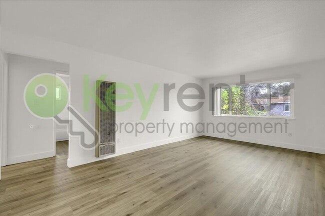 Photo - 5730 Falconer Way