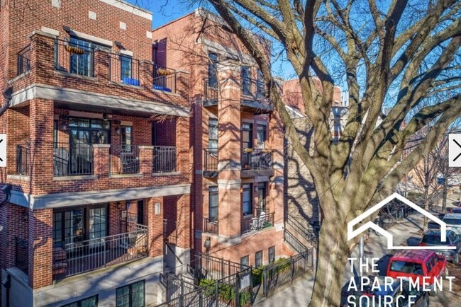 Photo - 2328 N Greenview Ave Unit 3