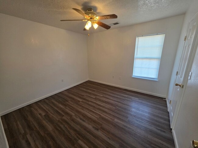 Photo - Your Awesome 3-Bed Home Awaits!