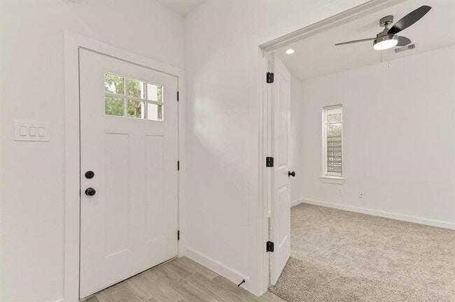 Photo - 4705 Idaho St