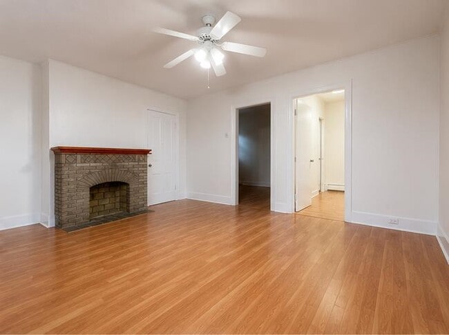 Photo - 92 Laidlaw Ave Unit 1