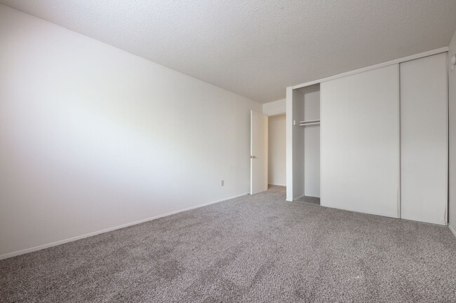 Photo - Crestview West Apartments