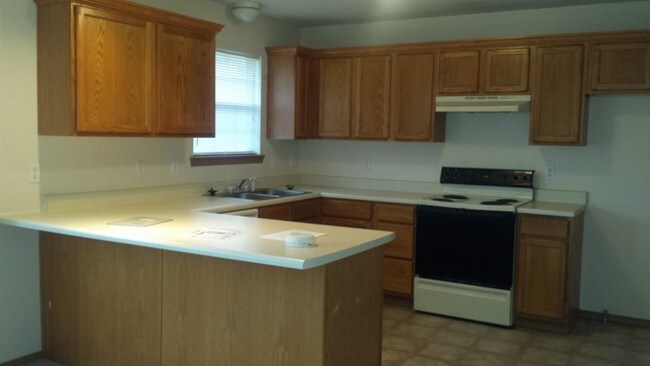 Photo - 5509 S Aaron Ave