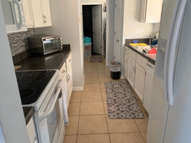 Photo - 768 Country Woods Cir