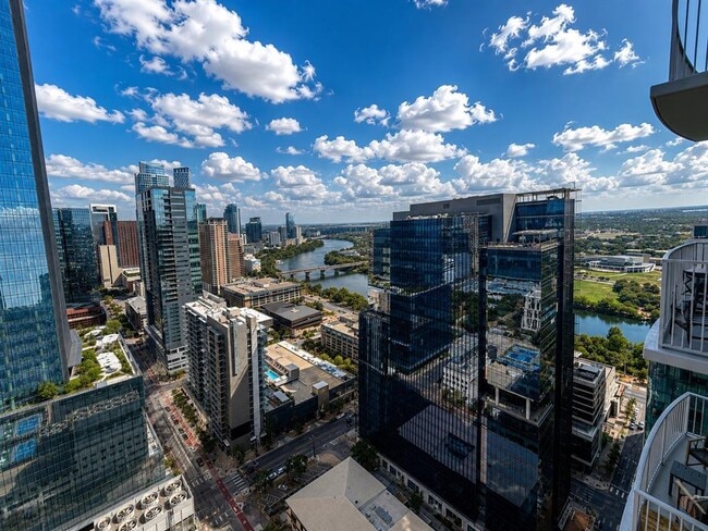 Building Photo - 360 Nueces St Unit 3605