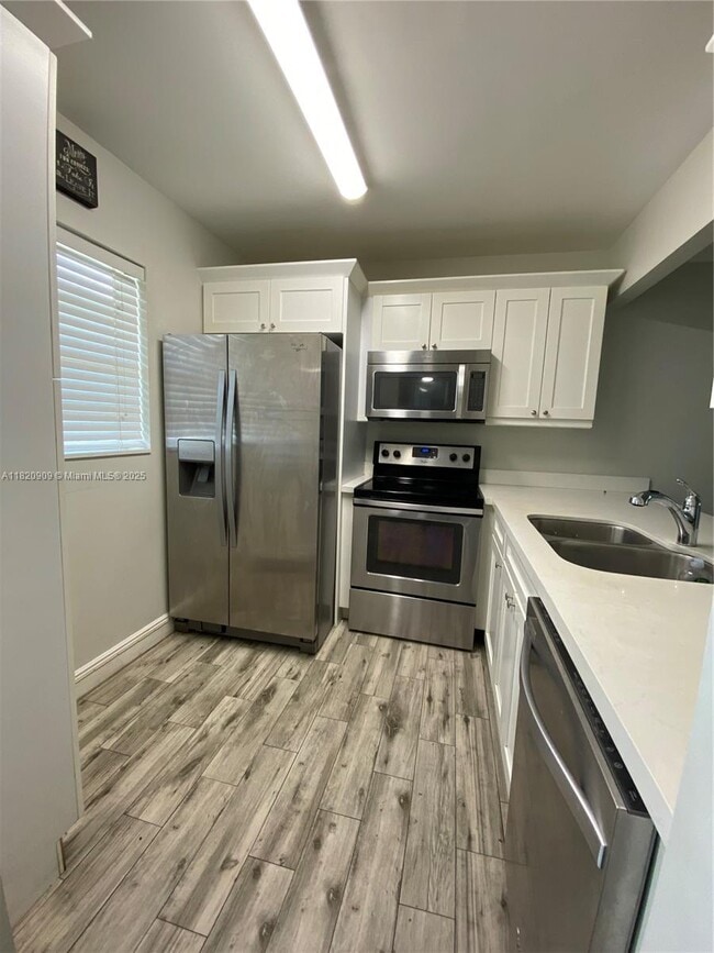 Building Photo - 5181 W Oakland Park Blvd Unit 112 Rental