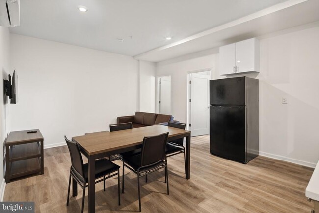 Photo - 1534 N 16th St Apartment