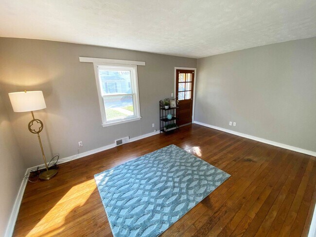 Photo - 1122 Franklin St