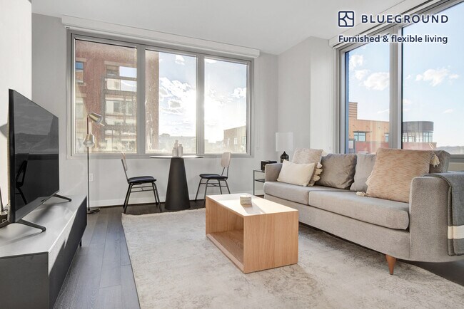 Photo - 1122 N Hudson St Apartment Unit FL5-ID455
