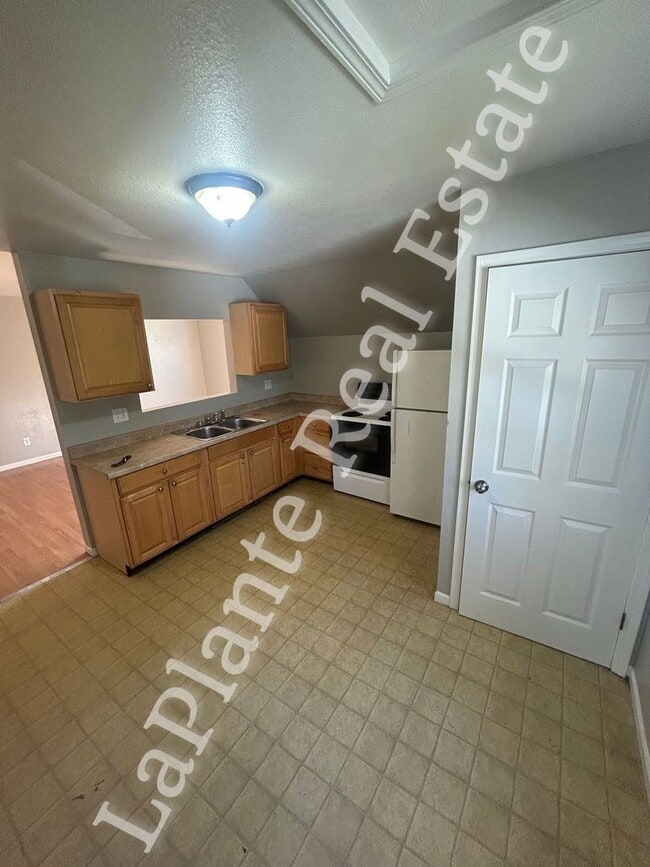 Photo - 4105 Walker Ave Unit 2
