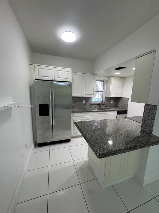 Photo - 10281 E Bay Harbor Dr Unit A3