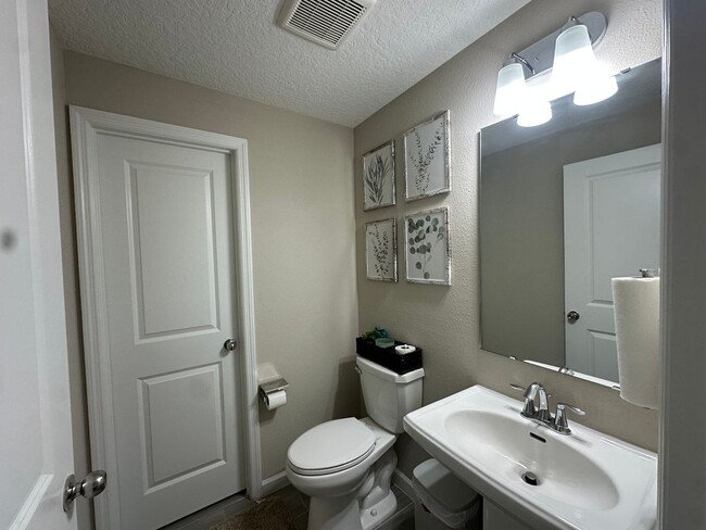 Photo - Spacious Home in Growing Area of St Johns County