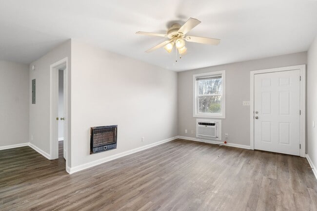 Photo - Dortch/Bradley St Apartments Unit A