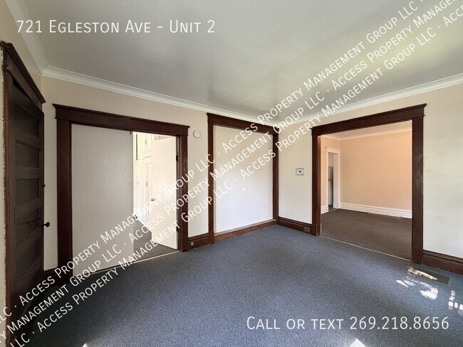 721 Egleston Ave