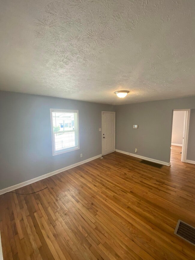 Photo - 2299 Hamilton Ave