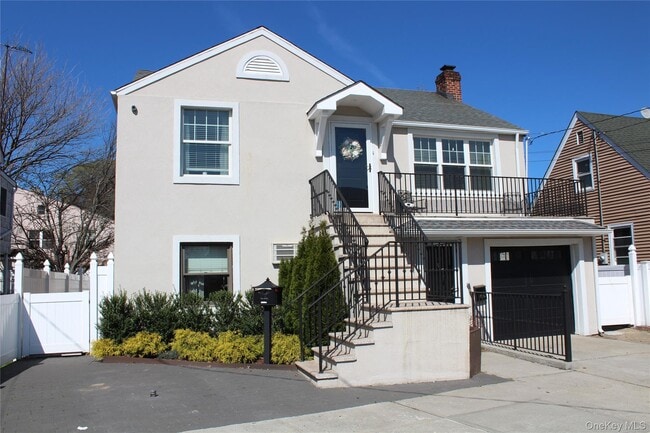 Photo - 3157 Waterbury Ave
