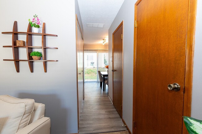 Hallway - Scioto Commons