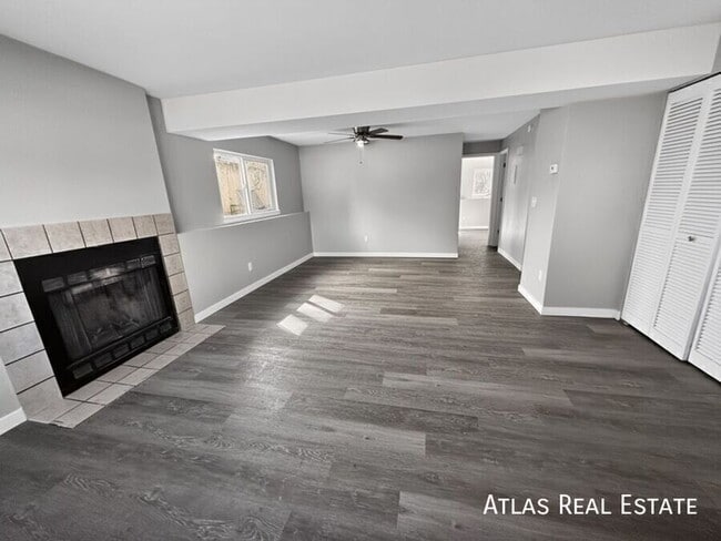 Photo - 1825 Zebulon Dr Unidad D